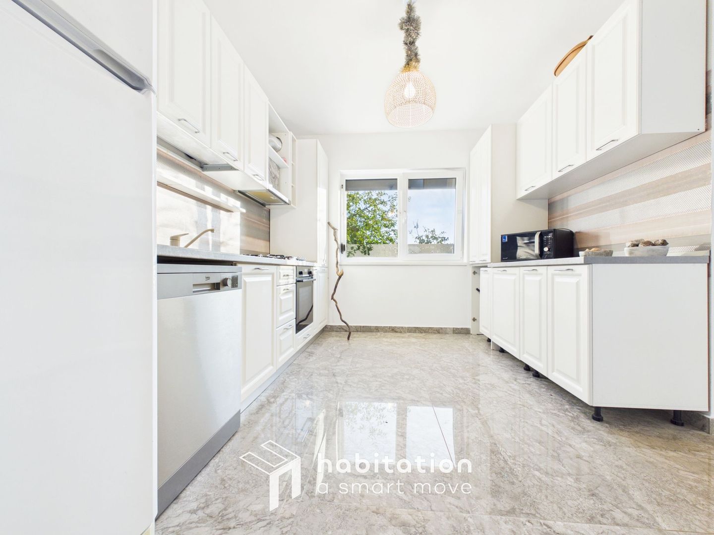 Apartament cu 3 camere, spațios, curte proprie,  Dumbrăvita - IKEA - Poză 2
