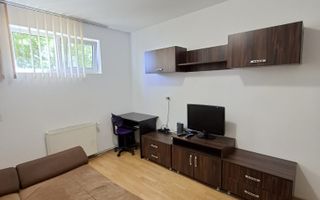 Apartament cu Potențial Investițional + Boxǎ | Zona Andrei Mureșanu - Poză 3