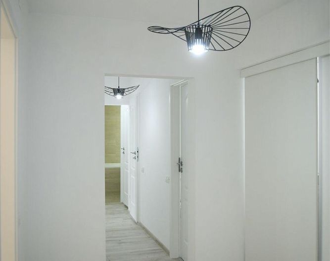 3 camere decomandat, instalatii noi, etaj 2, zona Sebastian - Poză 5