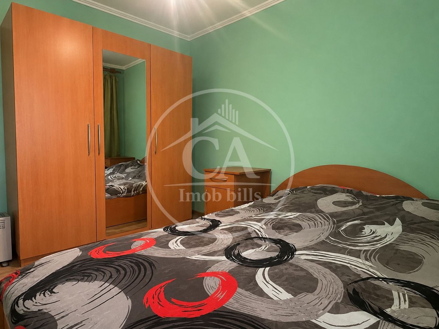 Apartament cu 3 camere de vânzare în zona Nufărul, Oradea - Poză 3