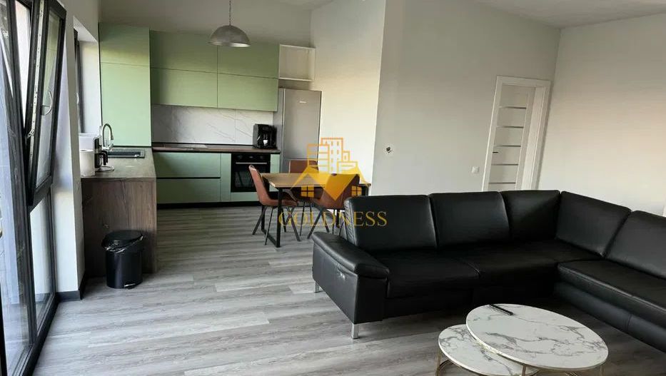 3 Camere decomandate, Parcare, Dezmir, Aeroport, Modern , Terasa. - Poză 1