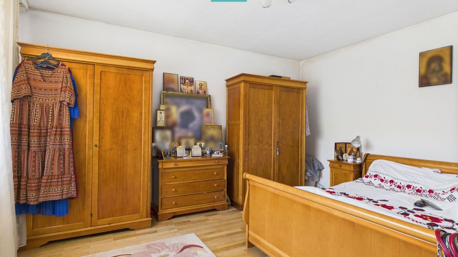 Casă cu 2 corpuri independente în Aradul Nou - Poză 24