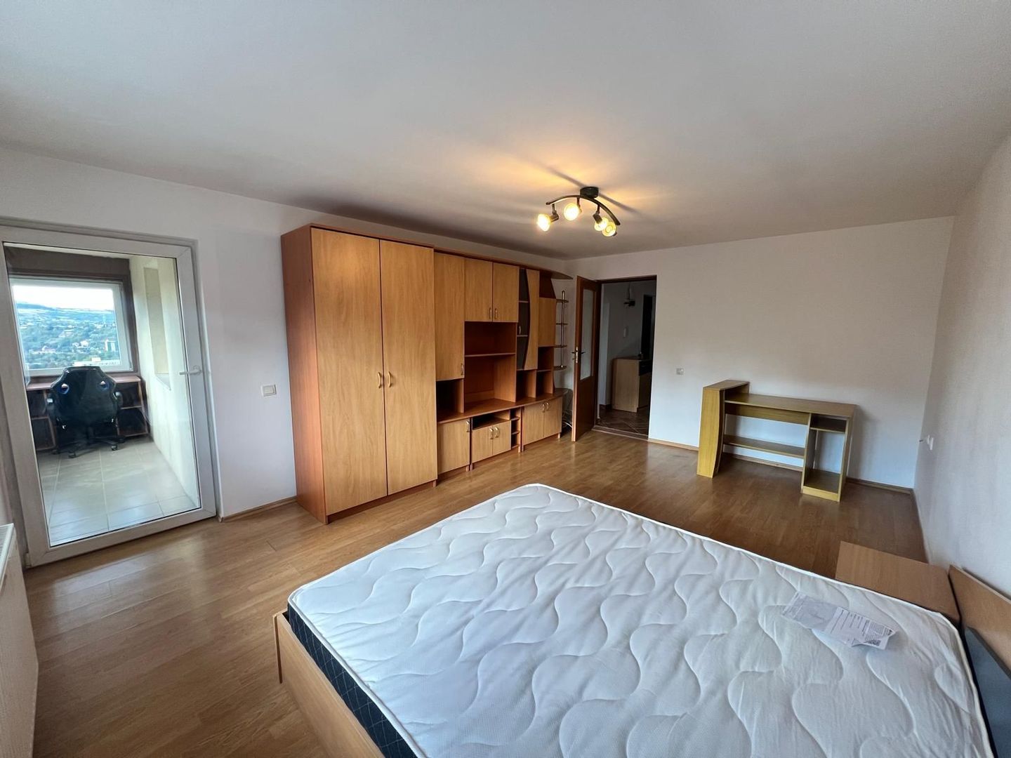 Apartament cu 2 camere decomandat | 65 mp+ 6 mp balcon | Parcare | Zorilor | UMF - Poză 3