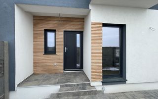 Duplex 4 camere - aproape de drumul principal - Mosnita Noua - Poză 12