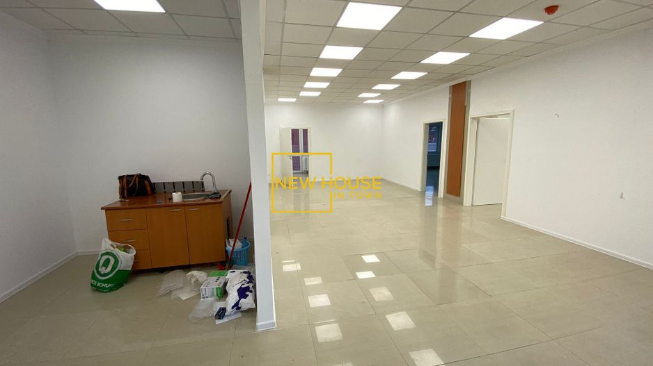 Spațiu de birouri / showroom de închiriat | Zona Blumana | Vedere panoramică - Poză 9