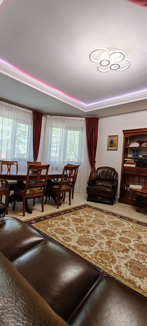 Vind casa in Iași, cartier Tatarasi constructie 2010. - Poză 3