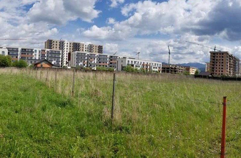 Teren Tractoru-1000 mp - Poză 1