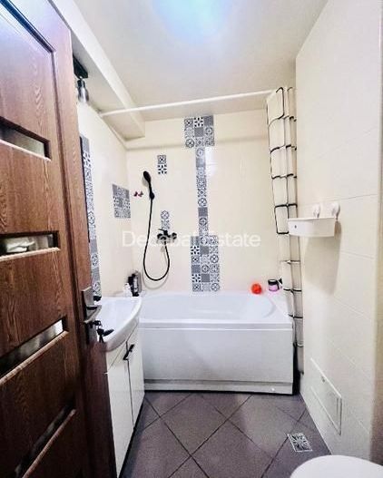 Apartament 2 camere Titan 55 mp centrala proprie - Poză 6