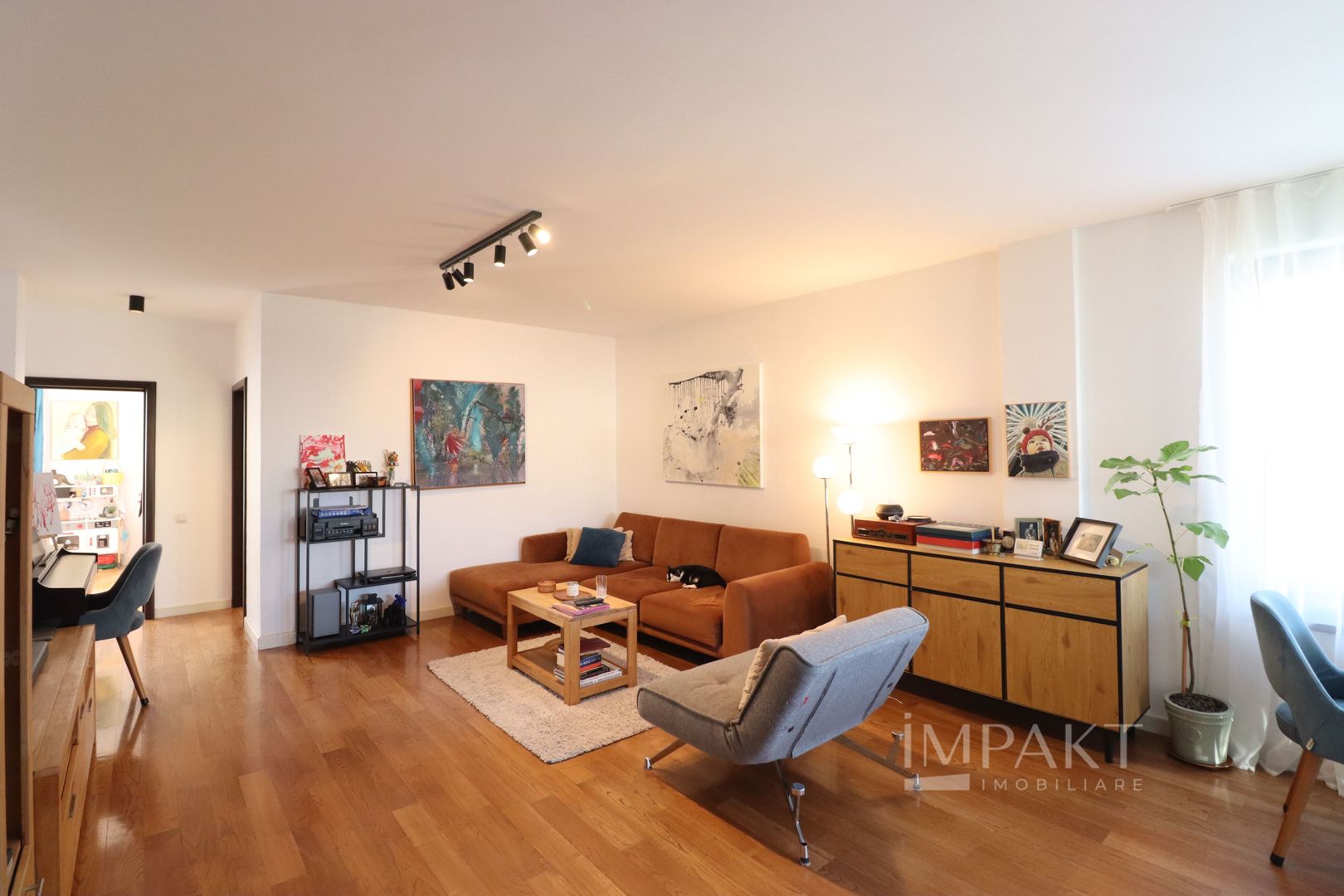 Apartament frumos cu 3 camere, cartier Buna Ziua! - Poză 1