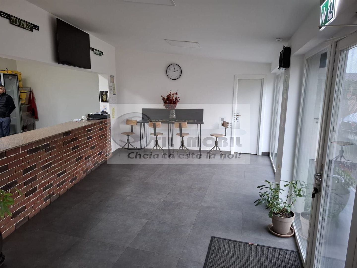 SPATIU COMERCIAL PLUS CASA DE VANZARE IN HOLBOCA 250 000 EURO - Poză 7