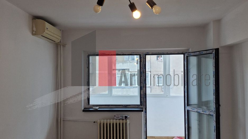 APARTAMENT  2 CAMERE -CHISINAU - Poză 1