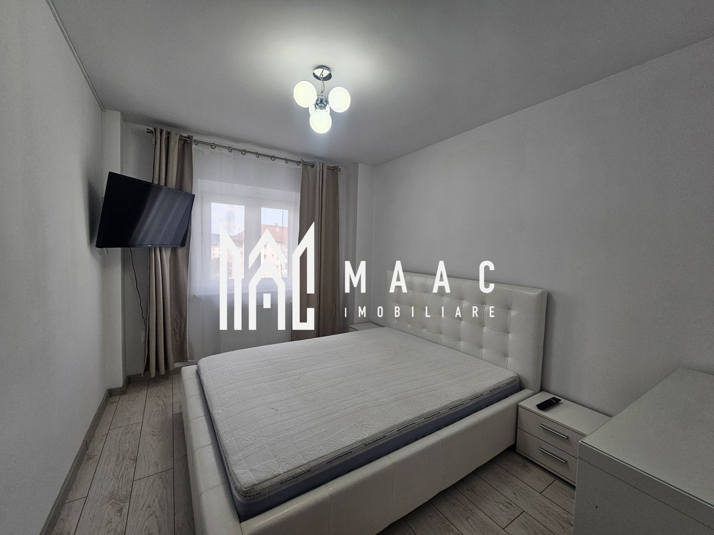 Apartament 4 camere decomandat | Central, Sibiu | 92 mp, 2 băi - Poză 8