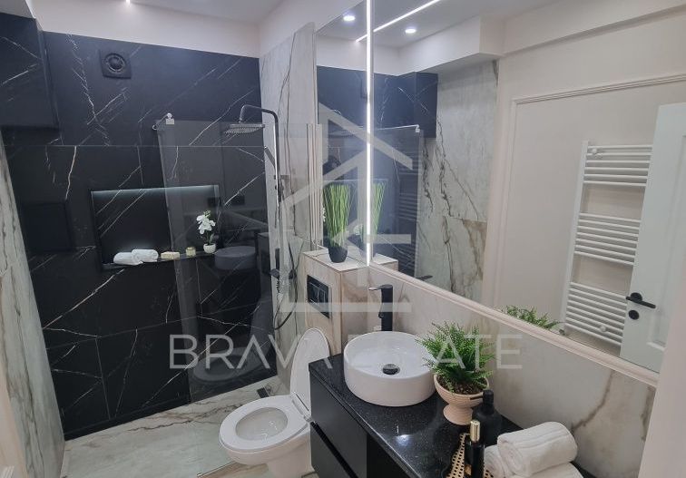 Apartament 2 camere , ultrafinisat,zona semicentrala - Poză 8