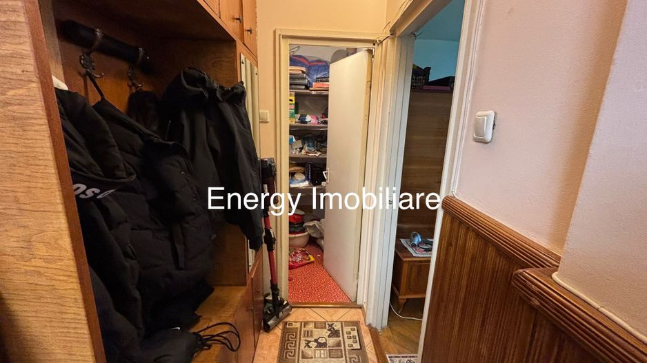 Apartament cu 2 camere,zona Dâmbul Pietros - Poză 4