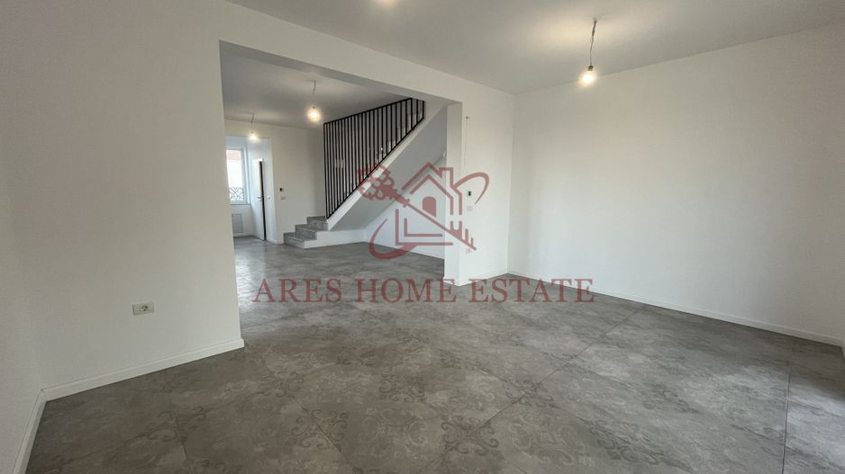 Duplex modern cu eficienta energetica - Bucovat, Remetea Mare - Poză 3