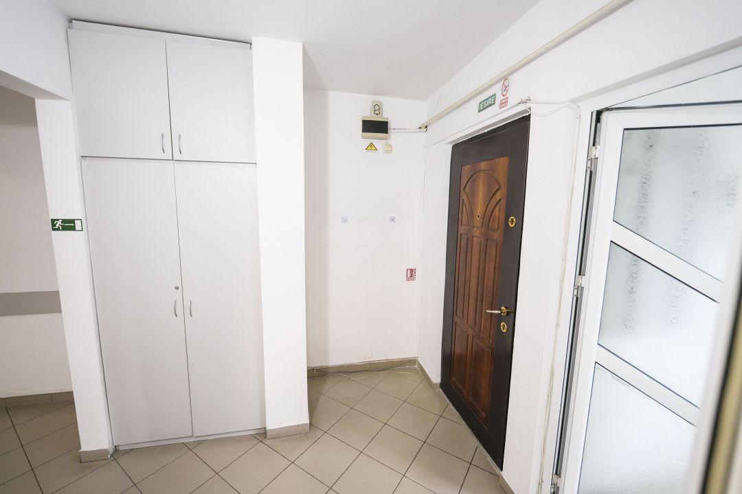 Spatiu parter, 56 mp, ideal cabinet medical, birouri sau servicii – Sarari - Poză 12