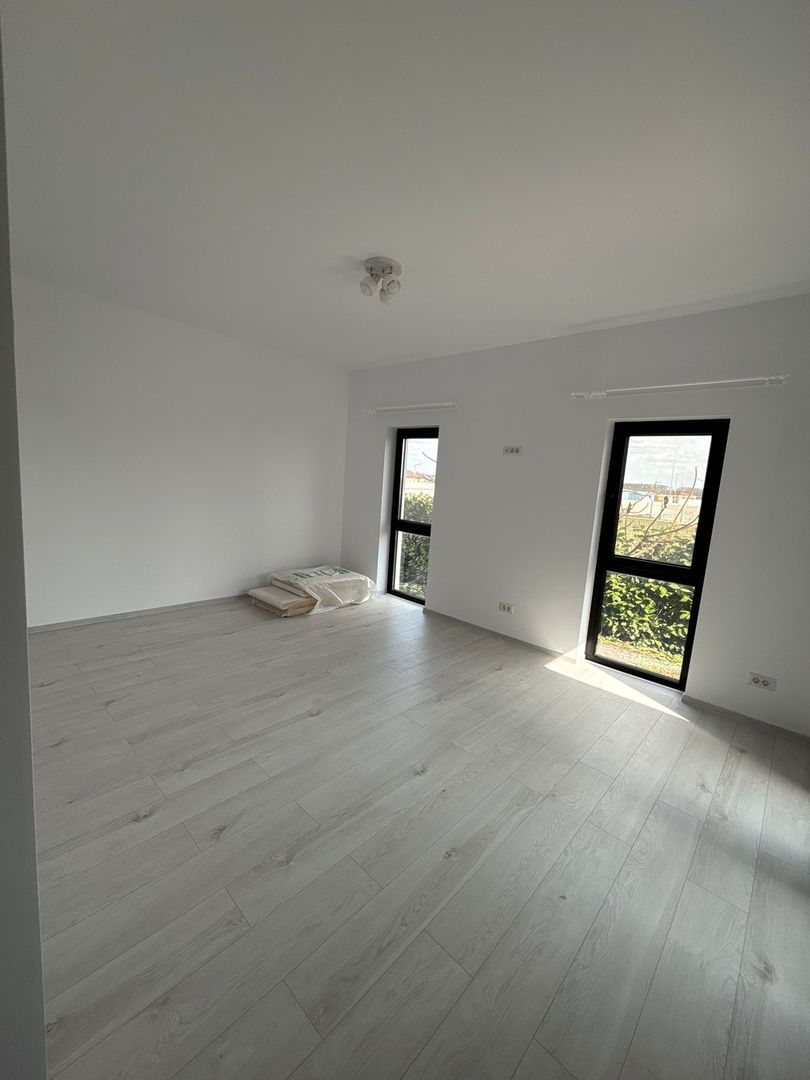 Oportunitate- Vila Individuala, Parter, semimobilata- Corbeanca - Poză 12