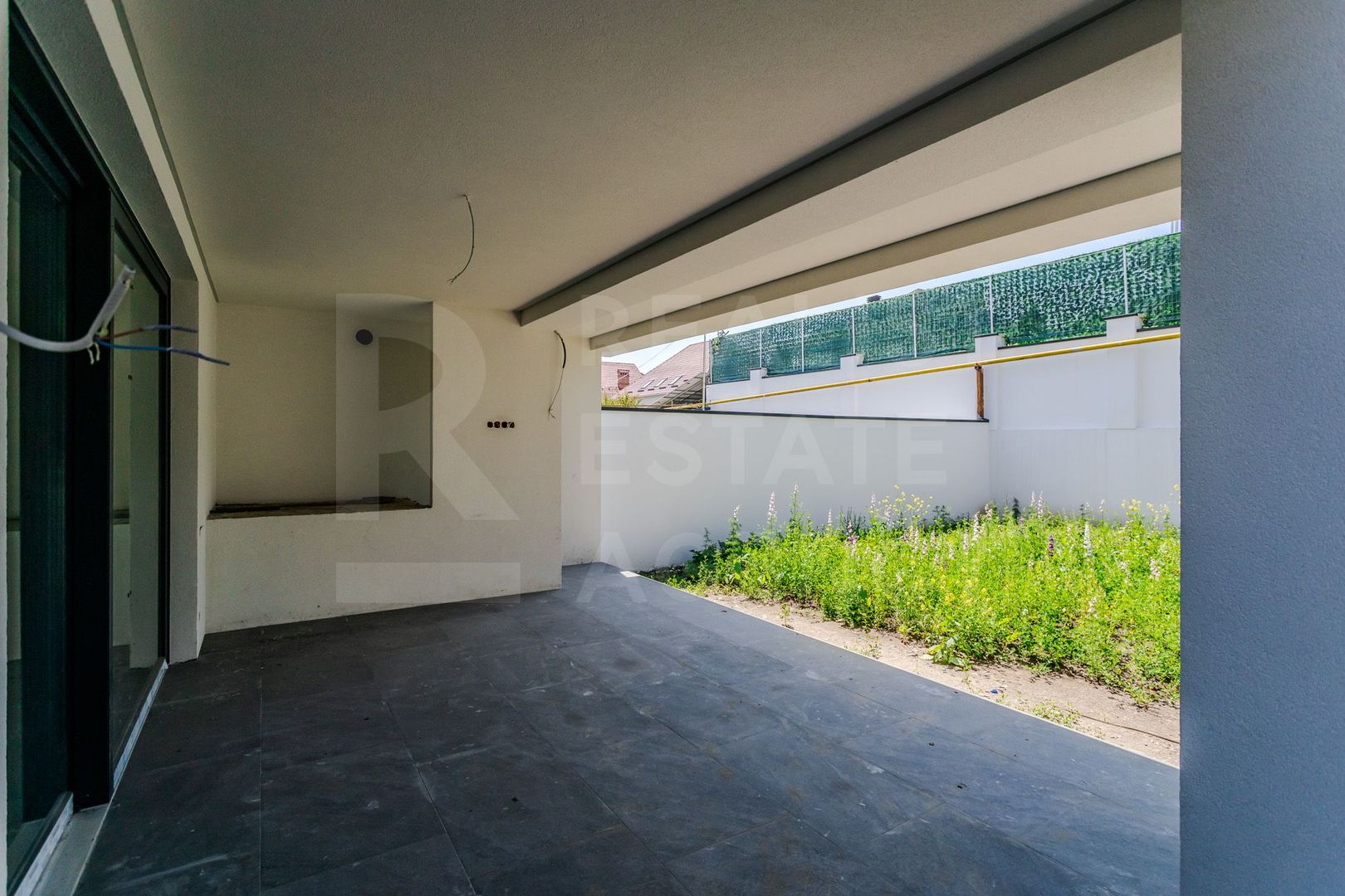 Casă , Hitech, 220 mp, amplasat pe str. Vierul, Dumbrava - Poză 5