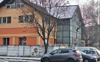Centrul Civic, cladire individuala 500mp utili, pretabil clinica medicala - Poză 17