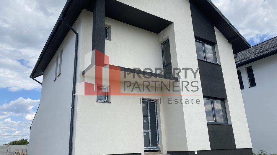 Vila Sabareni - Poză 1