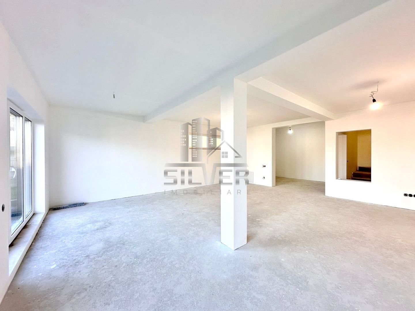 Casa tip Duplex cu demisol si terasa/CF. - Poză 9