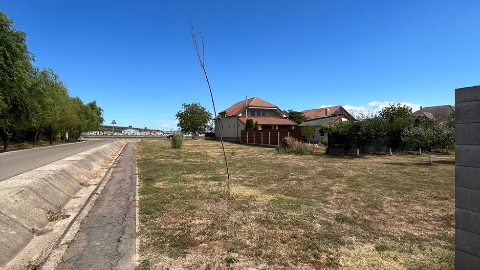 Teren intravilan de vanzare in Marghita – 800 mp, 2 fronturi stradale - Poză 6