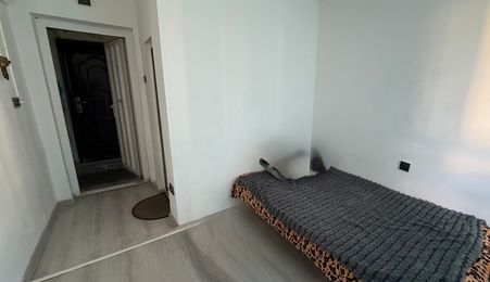 VÂND GARSONIERĂ ÎN DEJ