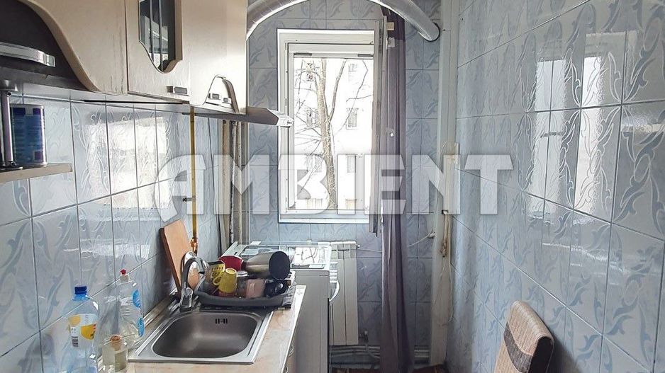 Apartament 2 camere, etaj 3, mobilat, zona CENTRU; - Poză 2