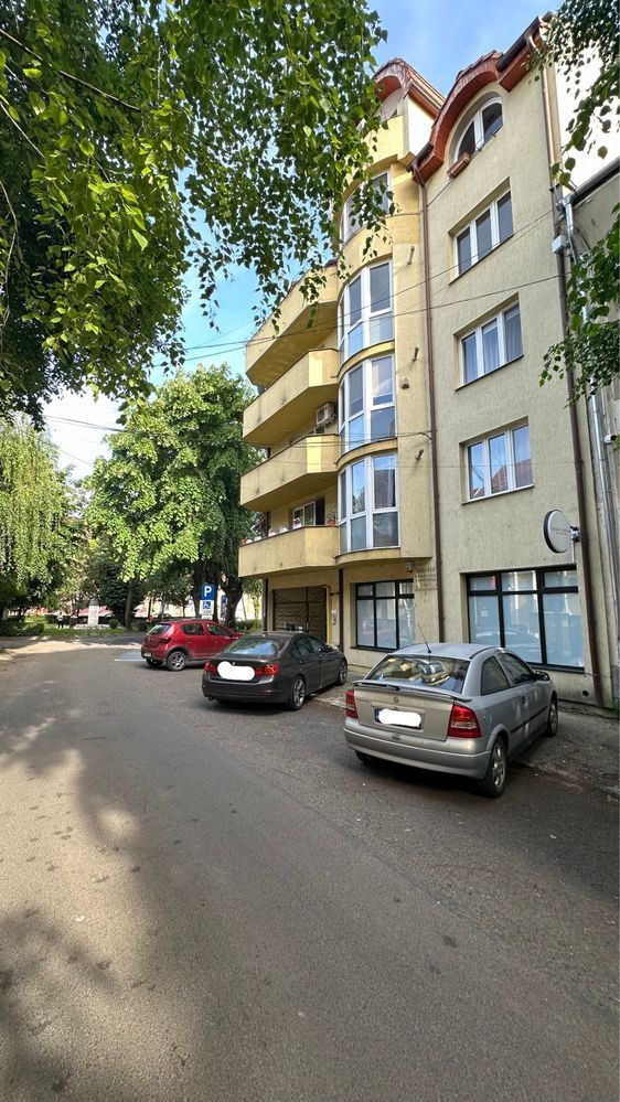 De vânzare apartament 2 camere, ultracentral, Satu Mare - Poză 1