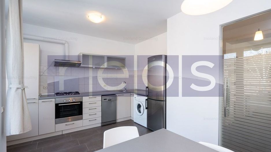 APARTAMENT IN VILA 3 CAMERE | 180MP |  NOU RENOVAT | LOC PARCARE | LUX - Poză 14