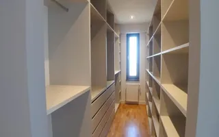 Apartament in imobil nou, suprafata generoasa, dressing, parcare - Poză 17
