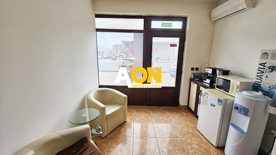 Spatiu comercial sau de birou, 25 mp utili, vad comercial foarte bun - Poză 2