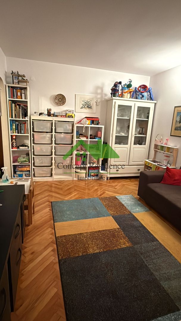 Apartament 3 camere decomandat, Aleea Aurora, 2 balcoane - Poză 6