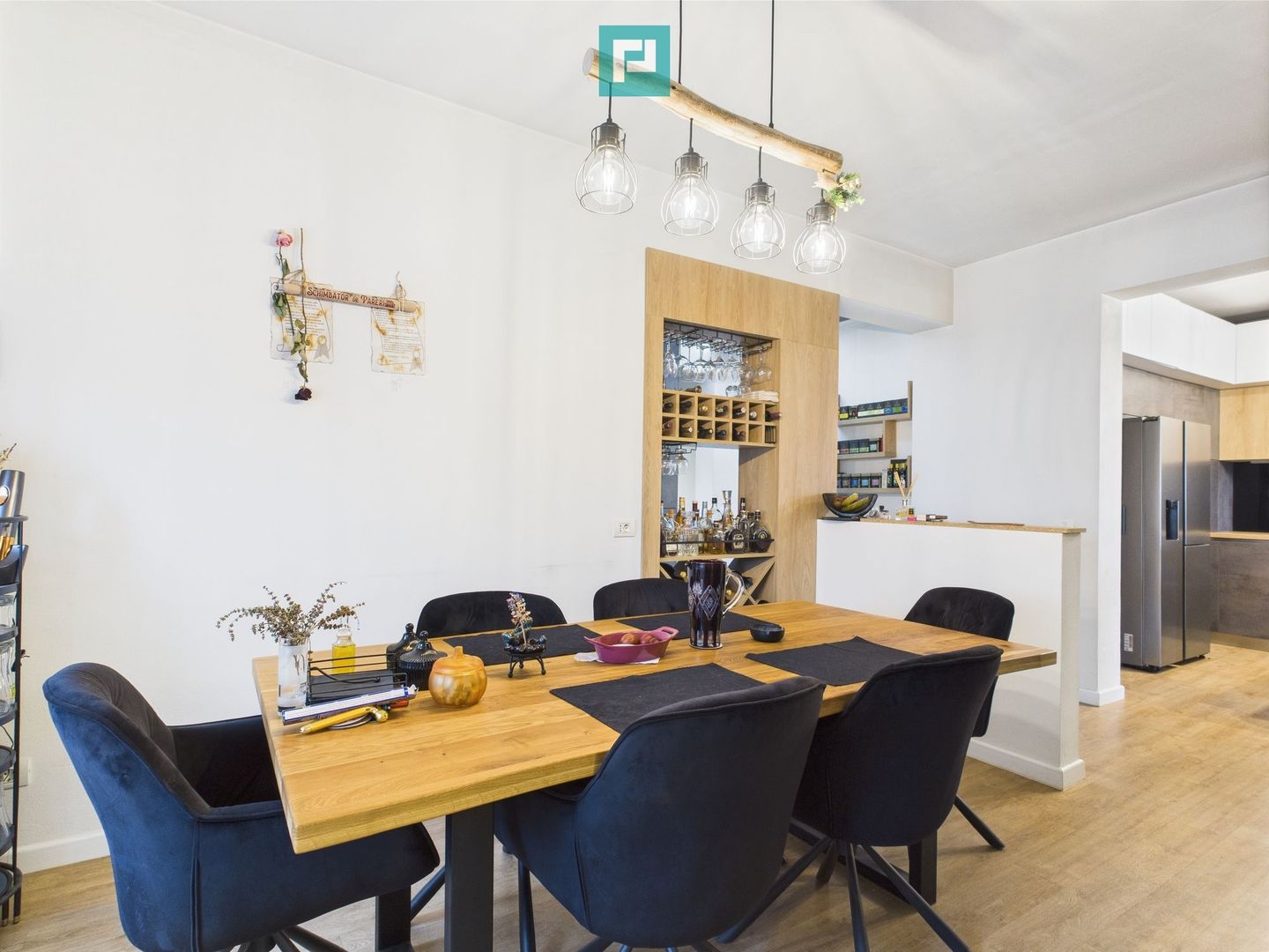 Casă individuală elegantă în Moșnița Nouă - Poză 1