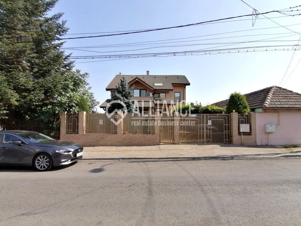 COICIU (Cod 01) Armonie și Eleganță pentru Două Generații! - Poză 46