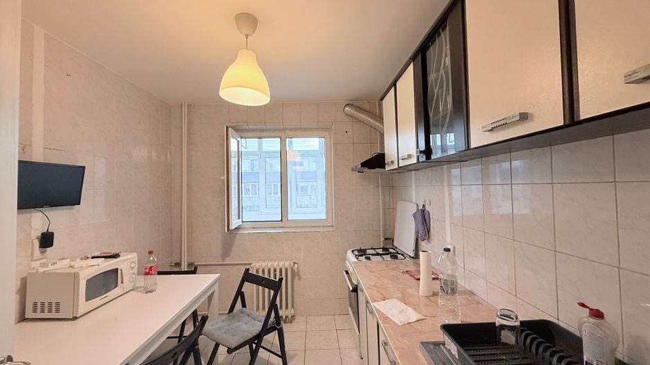 APARTAMENT 3 CAMERE & 2 BAI DECOMANDAT RENOVAT COMPLET CRANGASI BLOC 1985 - Poză 3