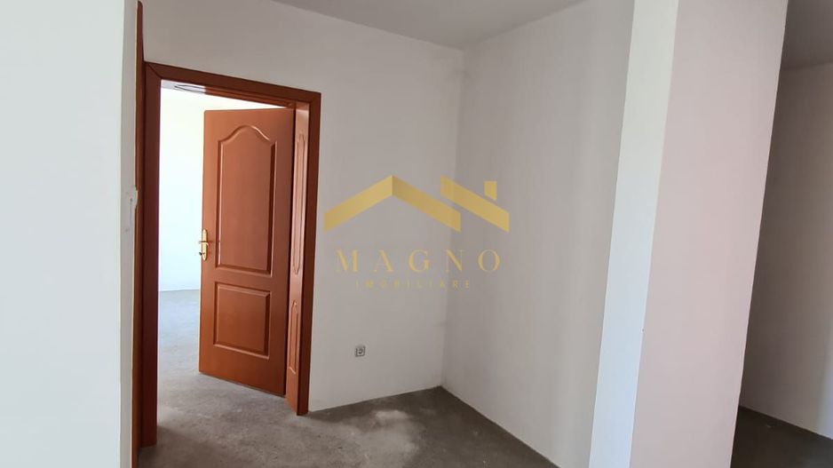 Cladire in orasul Kladovo / Serbia - Poză 3