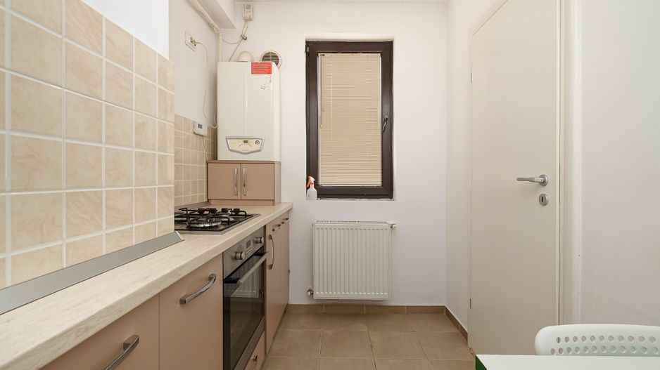 Garsoniera de inchiriat, zona Piata Alba Iulia - Arogant - planul doi - Poză 8