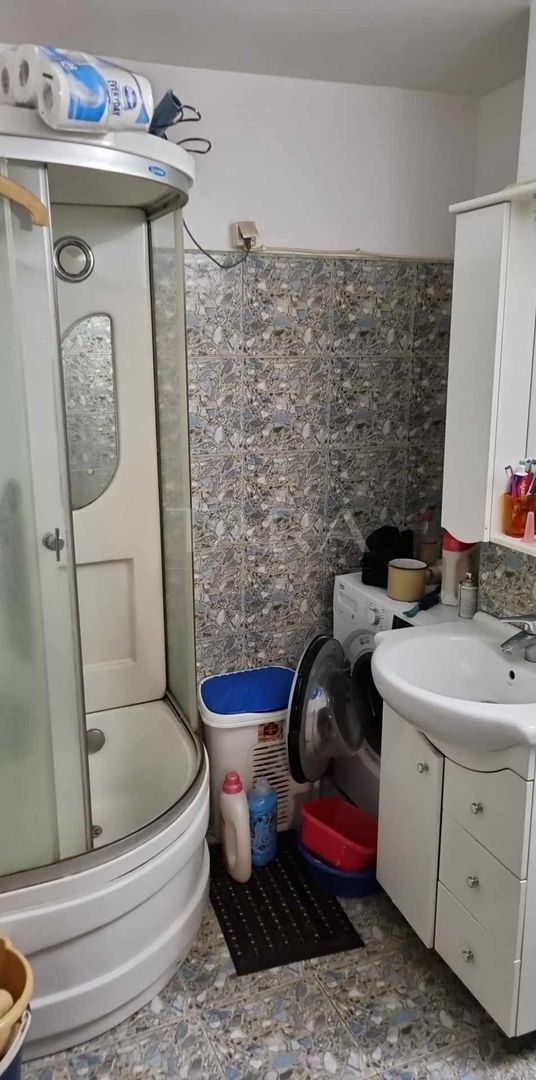 Apartament cu 3 camere Zona Gruia - Poză 6