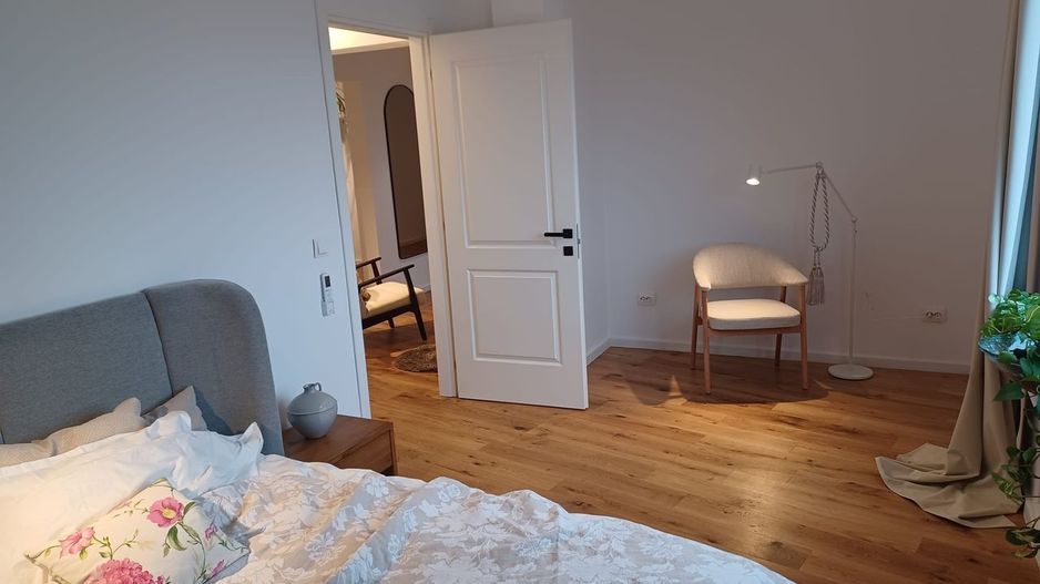 Penthouse ultracentral 4 camere, balcon panoramic, vedere Casa Poporului - Poză 1