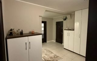 Etaj 1 Apartament 3 Camere Decomandat Mobilat si Utilat - Poză 8