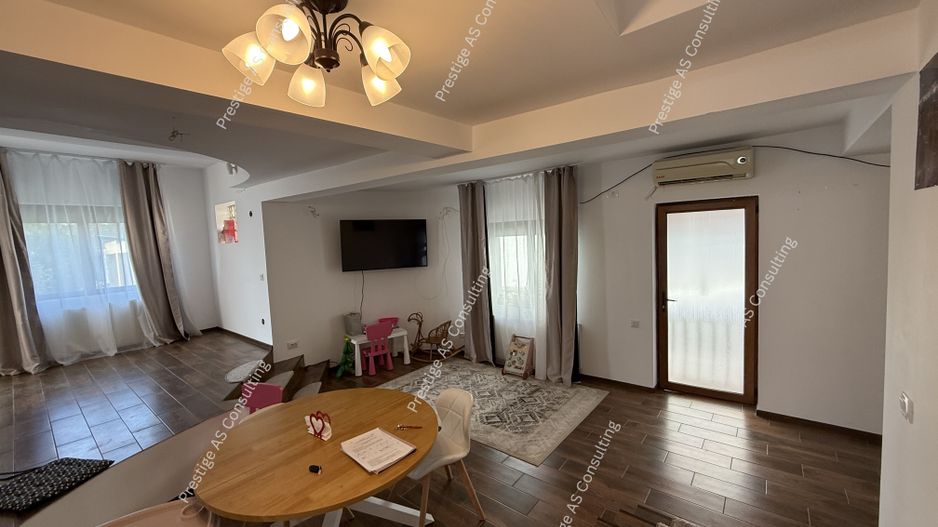 Casa individuala | 5 Camere- Sag - Poză 15