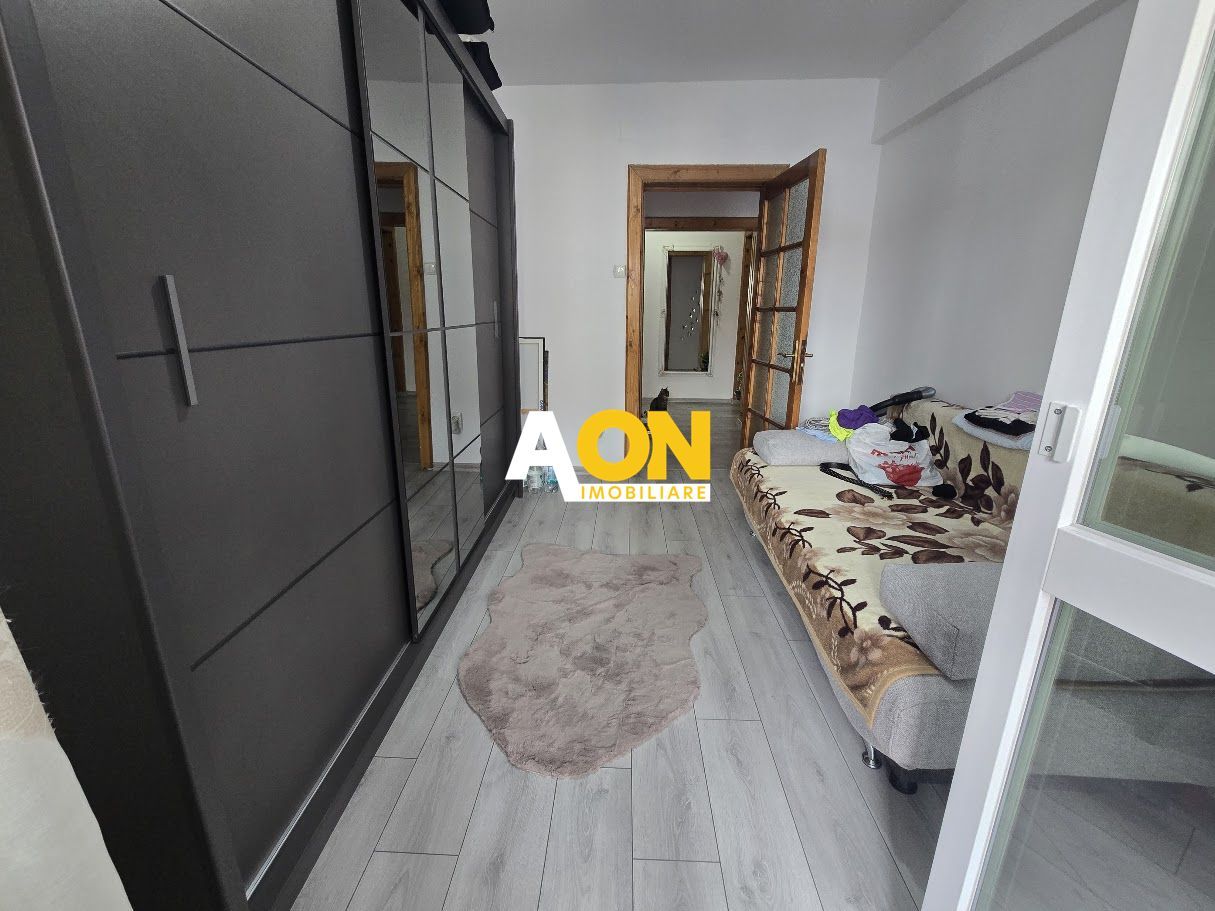Apartament 3 Camere, 2 Bai, Renovat, Zona Cetate - Poză 9