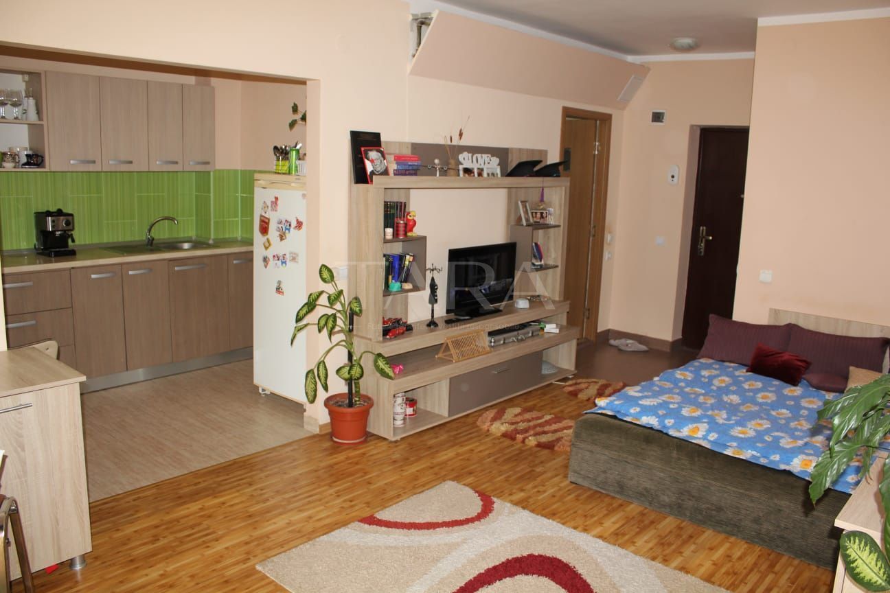 Apartament 1 cameră, parcare - zona Eroilor, Florești - Poză 5