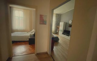 Ap 2 cam, 62 mp –ultracentral(str Aurel Lazar), lângă pietonala Oradea - Poză 2