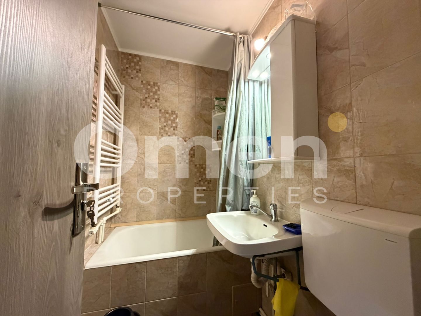 Garsoniera renovata cu balcon, etaj 4 cu acoperis, zona Garii - Poză 3