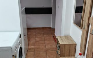 Apartament etaj 5 cu pod, intersectia Rebreanu - Calea Sagului - Poză 3