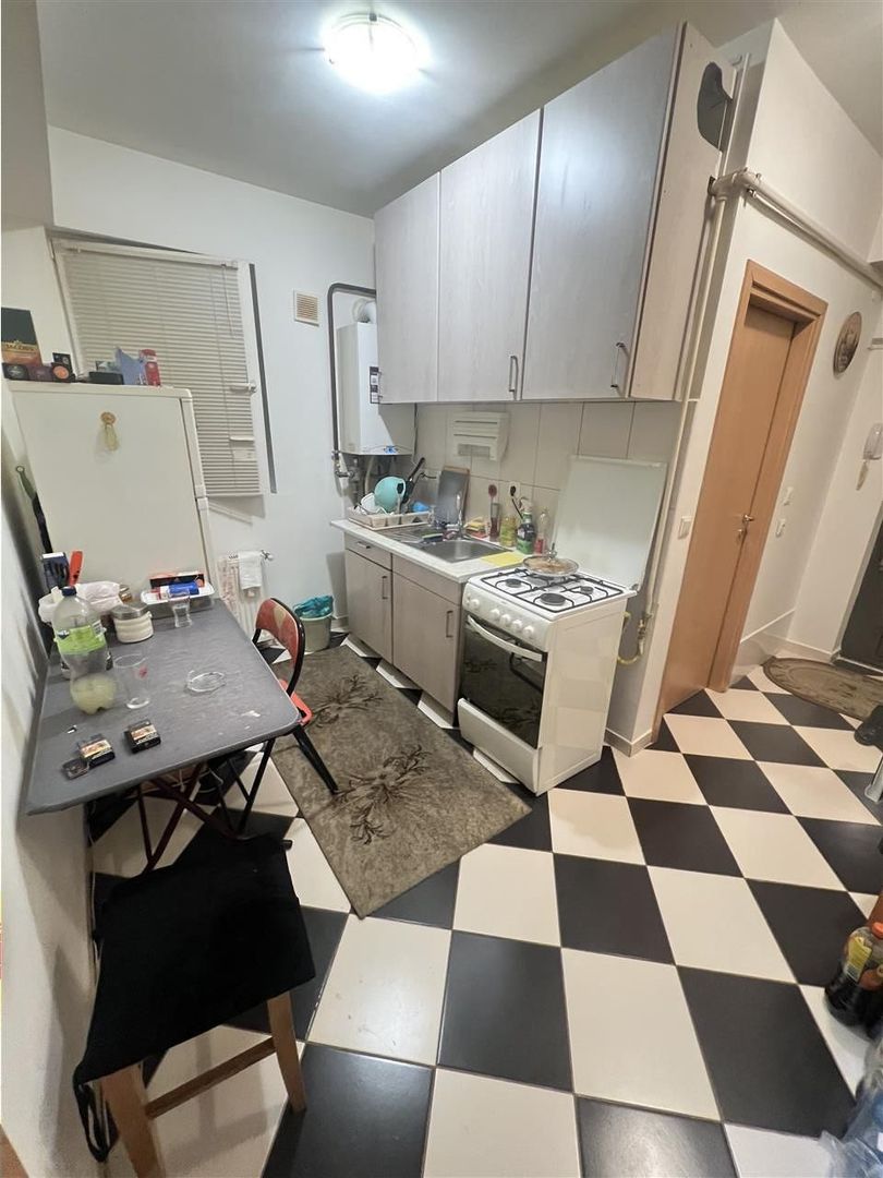 1 camera zona Sagului bloc nou etaj 1 CENTRALA PROPRIE - Poză 5