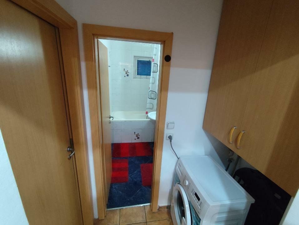 Girocului-Spitalul Judetean | 3 Camere | Centrala | Aer Conditionat | Boxa - Poză 7