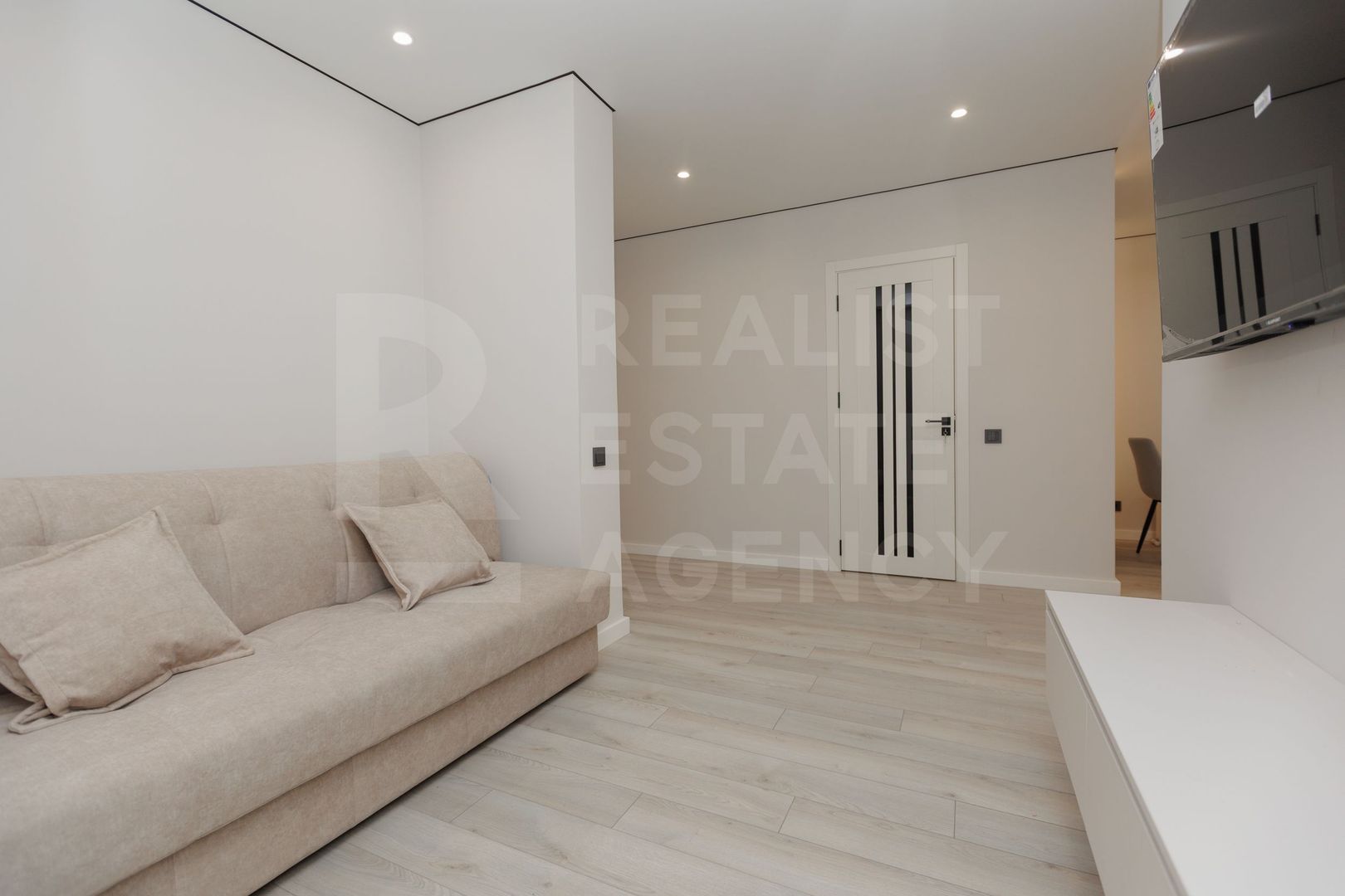 Vânzare, apartament, 2 camere, str. Regele Carol, Durlești - Poză 8